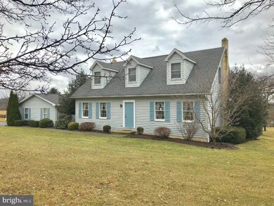 619 Stone Hill Rd, Shoemakersville, PA 19555 - photo 2