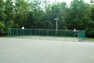 623 Catamount Dr, Lackawaxen Township, PA 18428 - photo 7