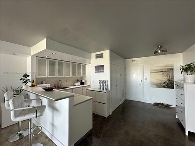 Mirador 1000 unit 932, Miami Beach, FL 33139 - photo 3