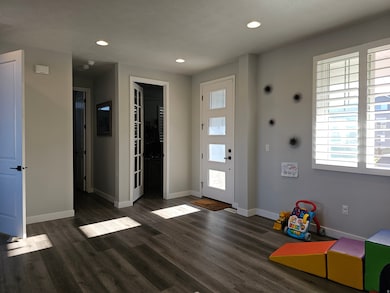 Entrance foyer featuring recessed lighting