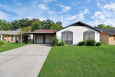 10331 Southport Dr, Houston, TX 77089 - photo 3