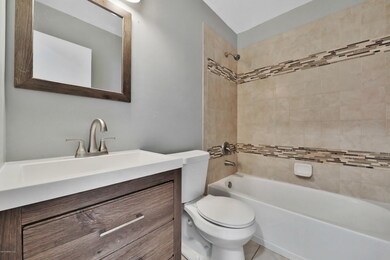 8937 Ivey Rd, Jacksonville, FL 32216 - photo 4