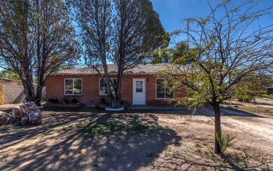 01 Front of Home 0626-6 bal