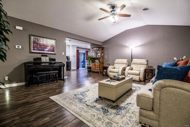 184 Mint Ln, Poplar Bluff, MO 63901 - photo 4