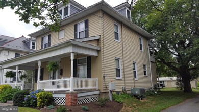 34 W Main St, Leola, PA 17540 - photo 4