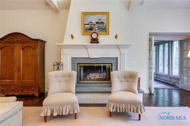 2661 Forestvale Rd, Ottawa Hills, OH 43615 - photo 6