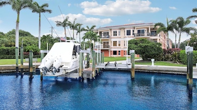 1405 NE Indian River Dr unit 9, Jensen Beach, FL 34957 - photo 3