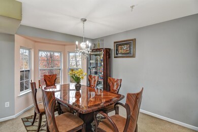 07-Dining Room