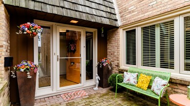 1825 Somerset Ln unit 22, Northbrook, IL 60062 - photo 4