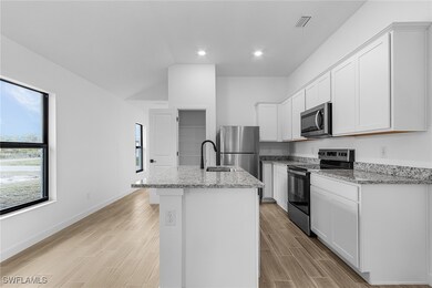 816 General D MacArthur Ave, Labelle, FL 33935 - photo 4