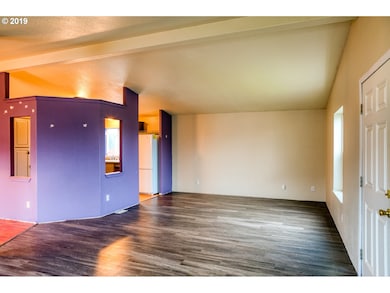 1307 Bramblewood Ln, Eugene, OR 97404 - photo 2