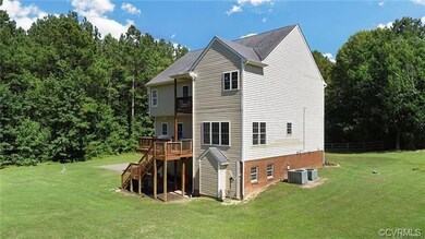 14900 Pleasant Grove Dr, Disputanta, VA 23842 - photo 3