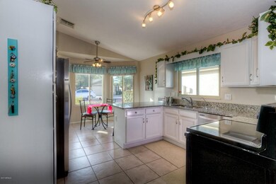 Kitchen full view