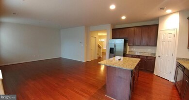 22948 Snow Leopard Dr, California, MD 20619 - photo 6