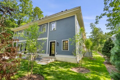 145 Warren St unit 5, Newton Center, MA 02459 - photo 3