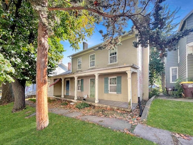 507&503 W Pleasant St, Freeport, IL 61032 - photo 2