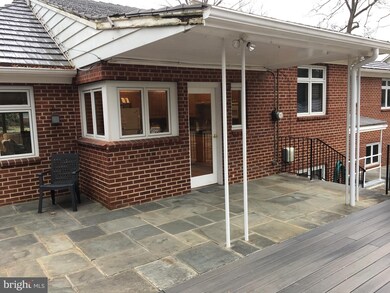 7724 Lee Ave, Alexandria, VA 22308 - photo 3