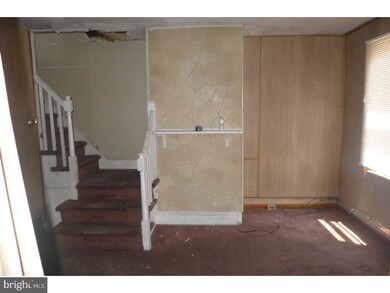 621 Spruce St, Camden, NJ 08103 - photo 5