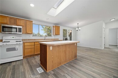 2803 Davenport St, Rosamond, CA 93560 - photo 6