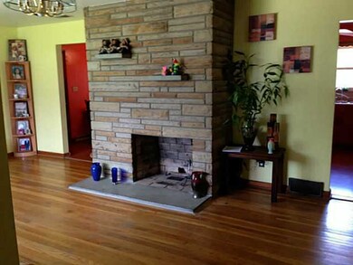 870 S Brinker Ave, Columbus, OH 43204 - photo 3