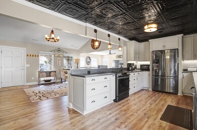 3446ConstableWay-14