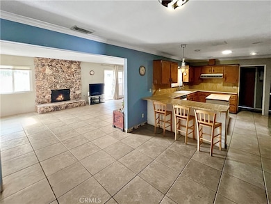 42191 Mayberry Ave, Hemet, CA 92544 - photo 5