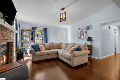 1067 Summit Dr, Greenville, SC 29609 - photo 4