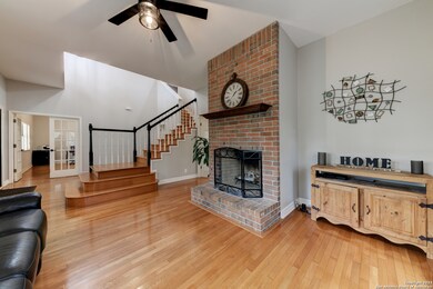 8633 Oak Thicket, San Antonio, TX 78255 - photo 4