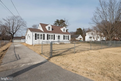 7006 E Clinton St, Clinton, MD 20735 - photo 3