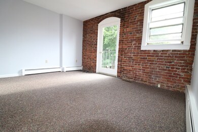 30 Rantoul St unit 2R, Beverly, MA 01915 - photo 4