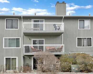 5-23 Island View Way