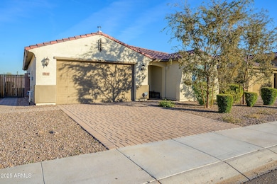 5117 N 81st Ave, Glendale, AZ 85303 - photo 2
