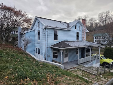 569 Glendower St, Mapleton, PA 17052 - photo 3