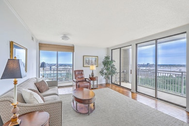 330 Concord Street 12C Dockside living r