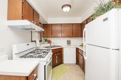 1913 Apache Rd, Waukegan, IL 60087 - photo 4