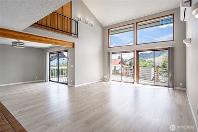 228 E Gibson Ave, Chelan, WA 98816 - photo 5