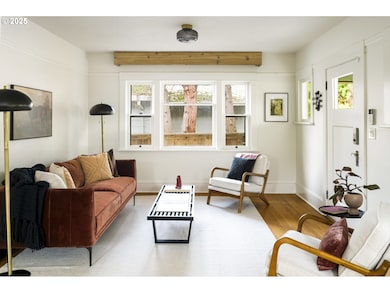 5811 SE Long St, Portland, OR 97206 - photo 4