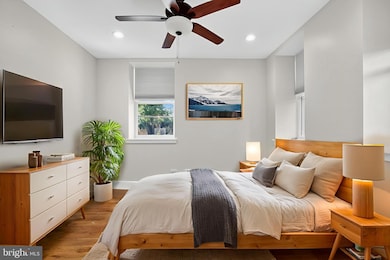 1420 E Susquehanna Ave unit C, Philadelphia, PA 19125 - photo 2