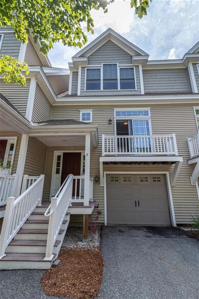 9 Hackett Hill Rd unit 48, Manchester, NH 03102 - photo 2