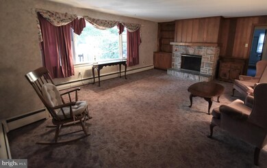 400 W Hoffecker Rd, Pottstown, PA 19465 - photo 5