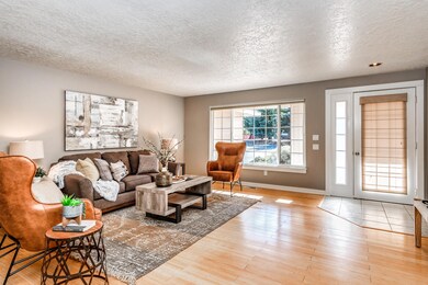 21012 Thomas Dr, Bend, OR 97702 - photo 5