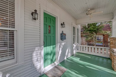 4006 Oak Ridge St, Houston, TX 77009 - photo 3