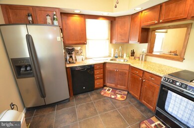 868 Harwood Rd, Harwood, MD 20776 - photo 7