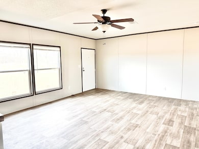 6144 E 392 Rd, Big Cabin, OK 74332 - photo 4