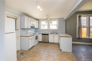 420 Varner St SE, Orting, WA 98360 - photo 6