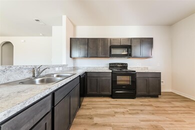 2806 Redhead Place, Ennis, TX 75119 - photo 5