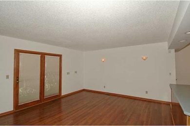 4813 Cedar Dr unit 62, West Des Moines, IA 50266 - photo 5