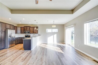 4413 Lower Beaver Rd, Des Moines, IA 50310 - photo 5