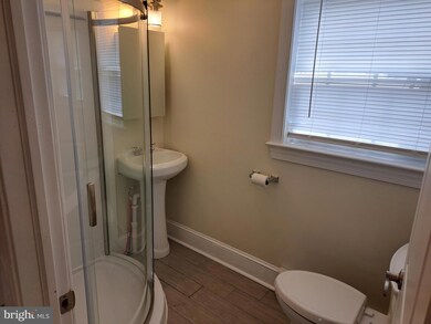 9 S Orange St, Media, PA 19063 - photo 5