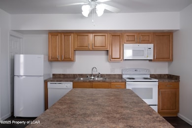 828 Front St, Freeland, PA 18224 - photo 4